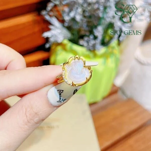 Tác dụng của Đá Mặt Trăng Moonstone chị em không thể BỎ QUA