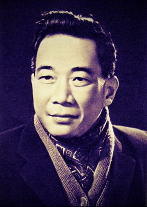 Tố Hữu (1917-2002): Tình trong như đã mặt ngoài còn e