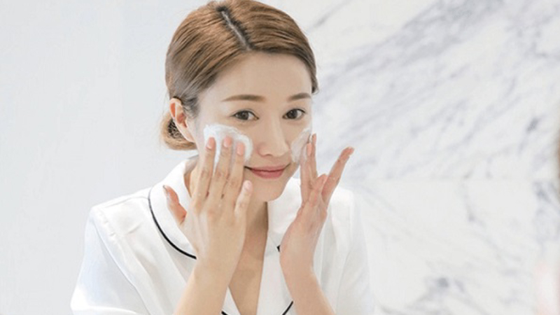 Hyaluronic Acid là gì? Công dụng của HA đối với làn da và sức khỏe