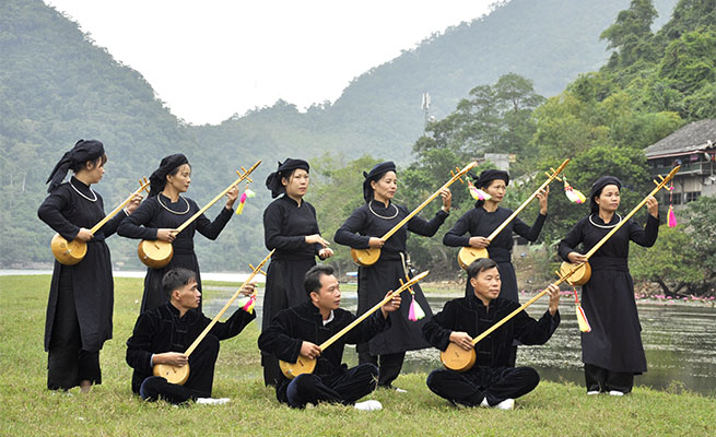 Tìm hiểu văn hoá đặc sắc cộng đồng dân tộc Tày - Sở Thông tin và Truyền thông Ninh Bình