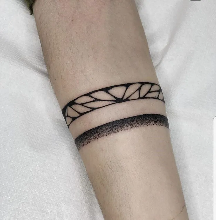 Gợi ý 88+ mẫu hình xăm vòng tay nghệ thuật và thời trang - Genztattoo