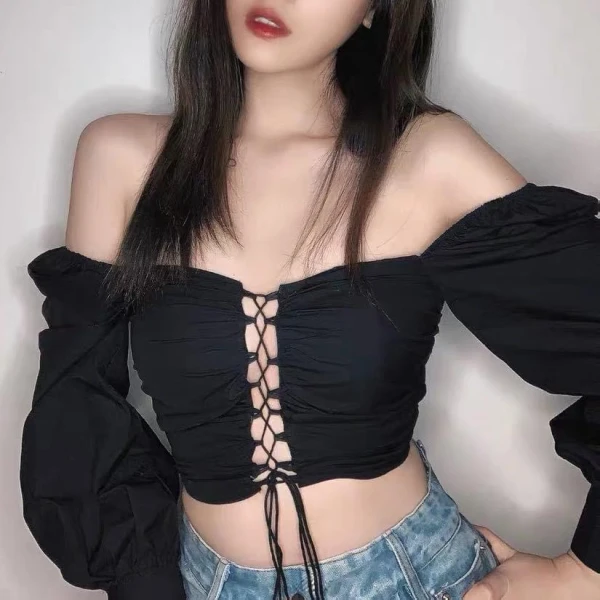 Muôn kiểu phối đồ với áo croptop đẹp chất ngất