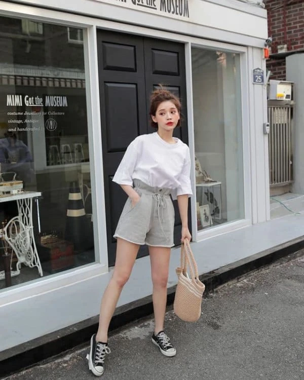 Áo Oversize là gì ? Cách chọn áo Oversize cho nam và nữ