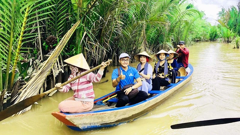 Tour 6 tỉnh Miền Tây: Tiền Giang - Bến Tre - Cần Thơ - Cà Mau- Bạc Liêu - Sóc Trăng