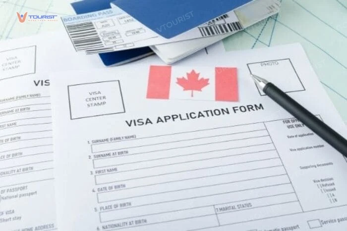 Lăn Tay Xong Bao Lâu Có Visa Canada?