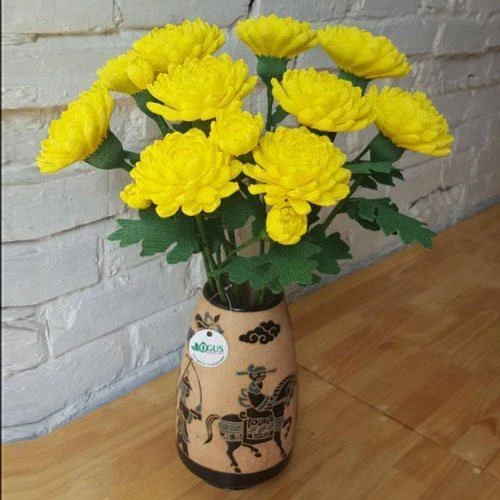 5 Lưu Ý Khi Cắm Hoa Cúc Bàn Thờ