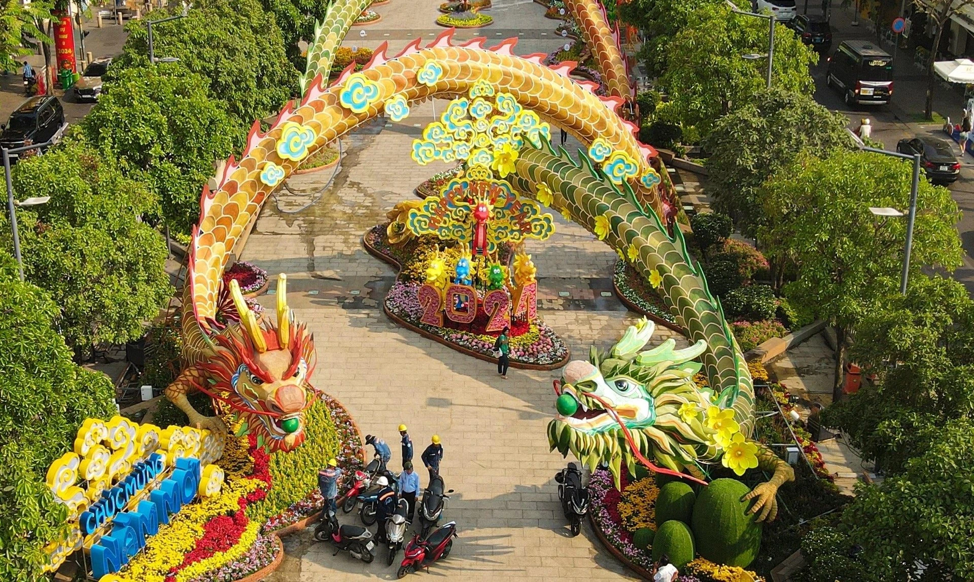 Những nét độc đáo của Đường hoa Nguyễn Huệ dịp Tết