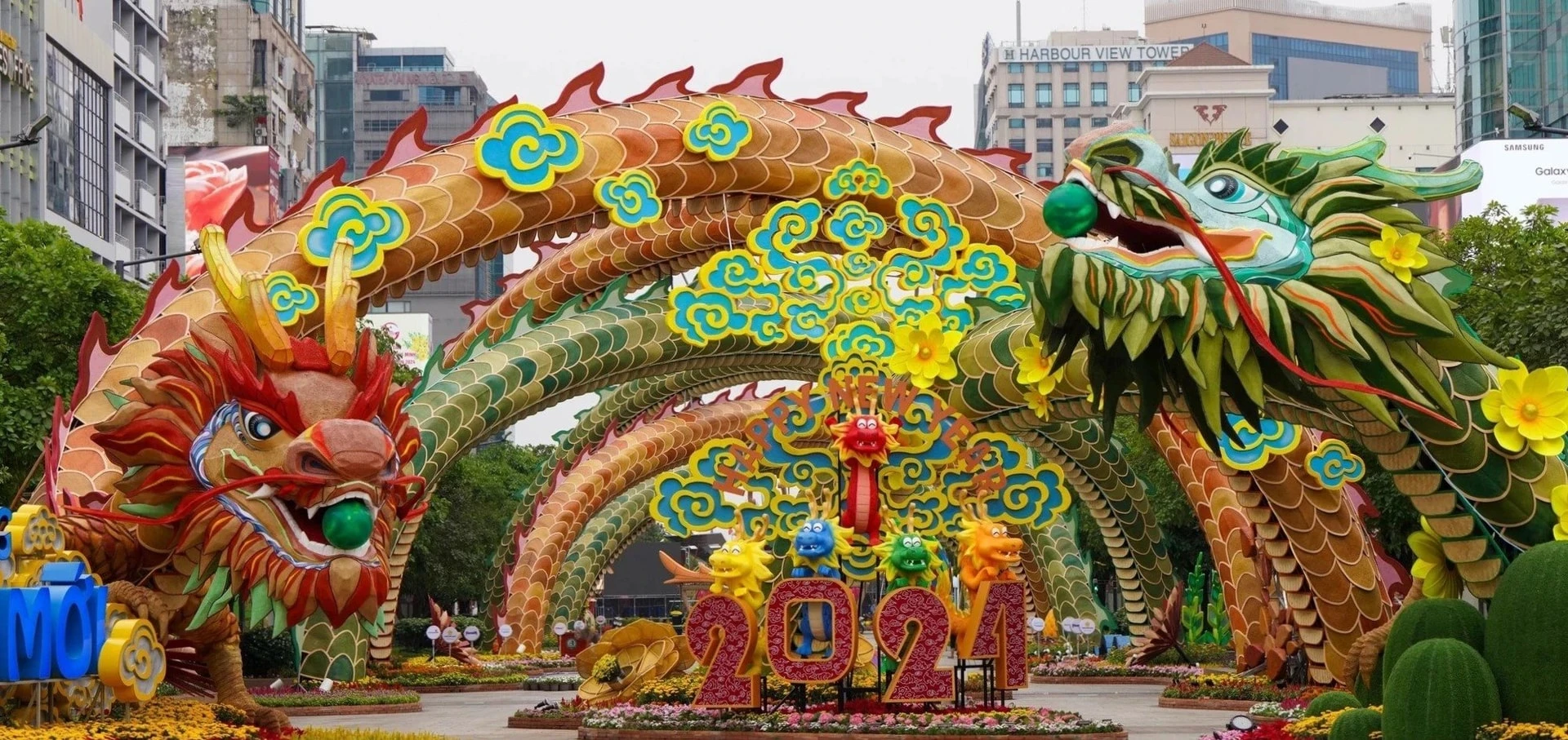 Những nét độc đáo của Đường hoa Nguyễn Huệ dịp Tết