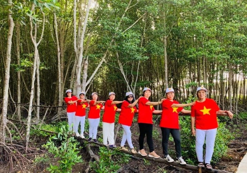 Tour du lịch lục tỉnh miền tây 4 ngày 3 đêm