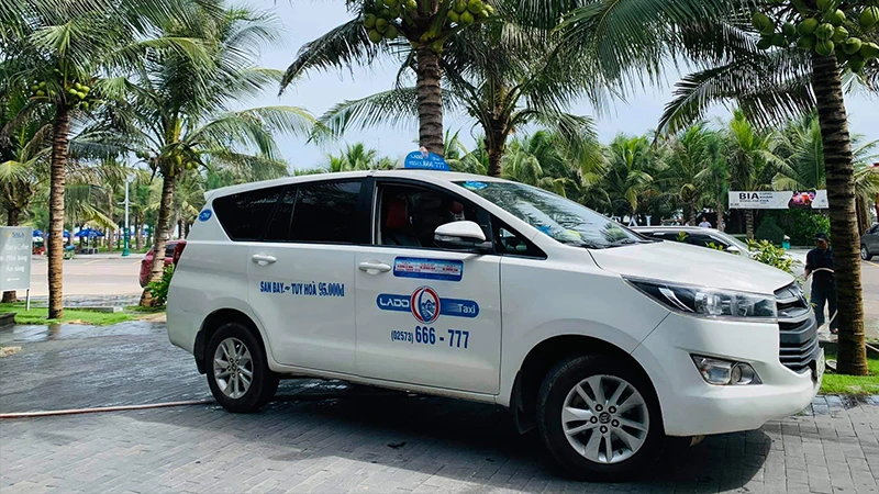 Taxi Phú Yên - TOP 8 hãng taxi sân bay Tuy Hòa uy tín và kinh nghiệm lựa chọn taxi