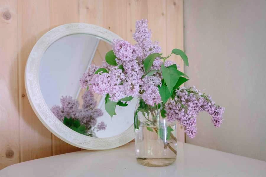 Top 4 Cách Cắm Hoa Để Bàn Đẹp Lung Linh, Phù Hợp Mọi Không Gian