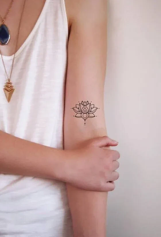 150 hình xăm hoa sen mini vừa đơn giản mà đẹp và ý nghĩa - Genztattoo