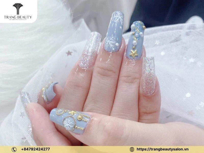 Top 99+ mẫu nail hoa đẹp nhỏ nhắn, cực trendy các nàng nên thử