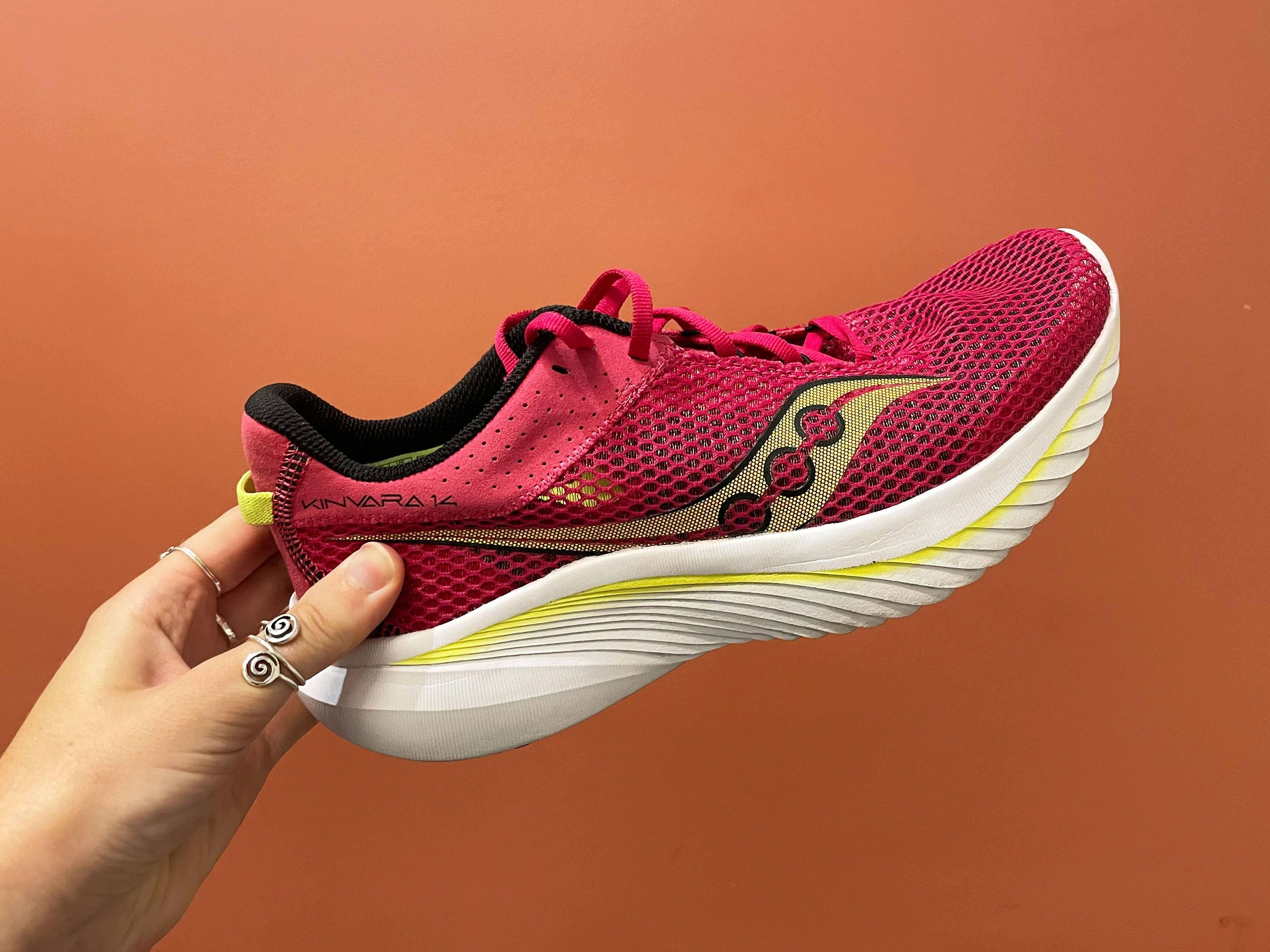 Top những đôi giày chạy bộ Saucony tốt nhất hiện nay