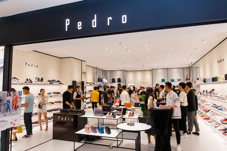 PEDRO Vincom: Các Dòng Sản Phẩm, Giá, Bảng Size, Chính Sách Đổi Trả và Khuyến Mãi Mới Nhất | Vincom