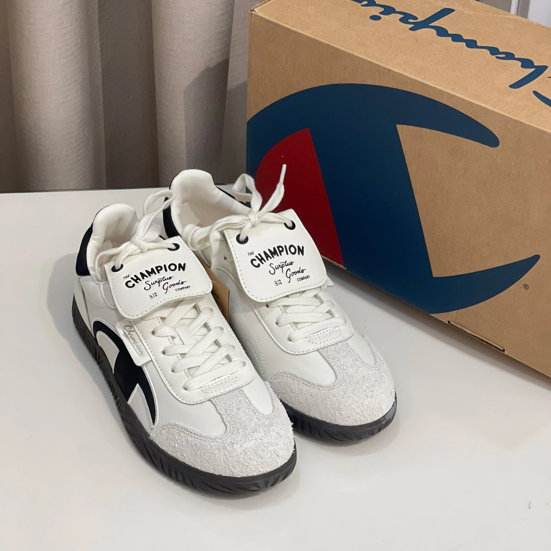 Giày Champion Essentials T-Trainer Cream Black U4CFCTW14U3