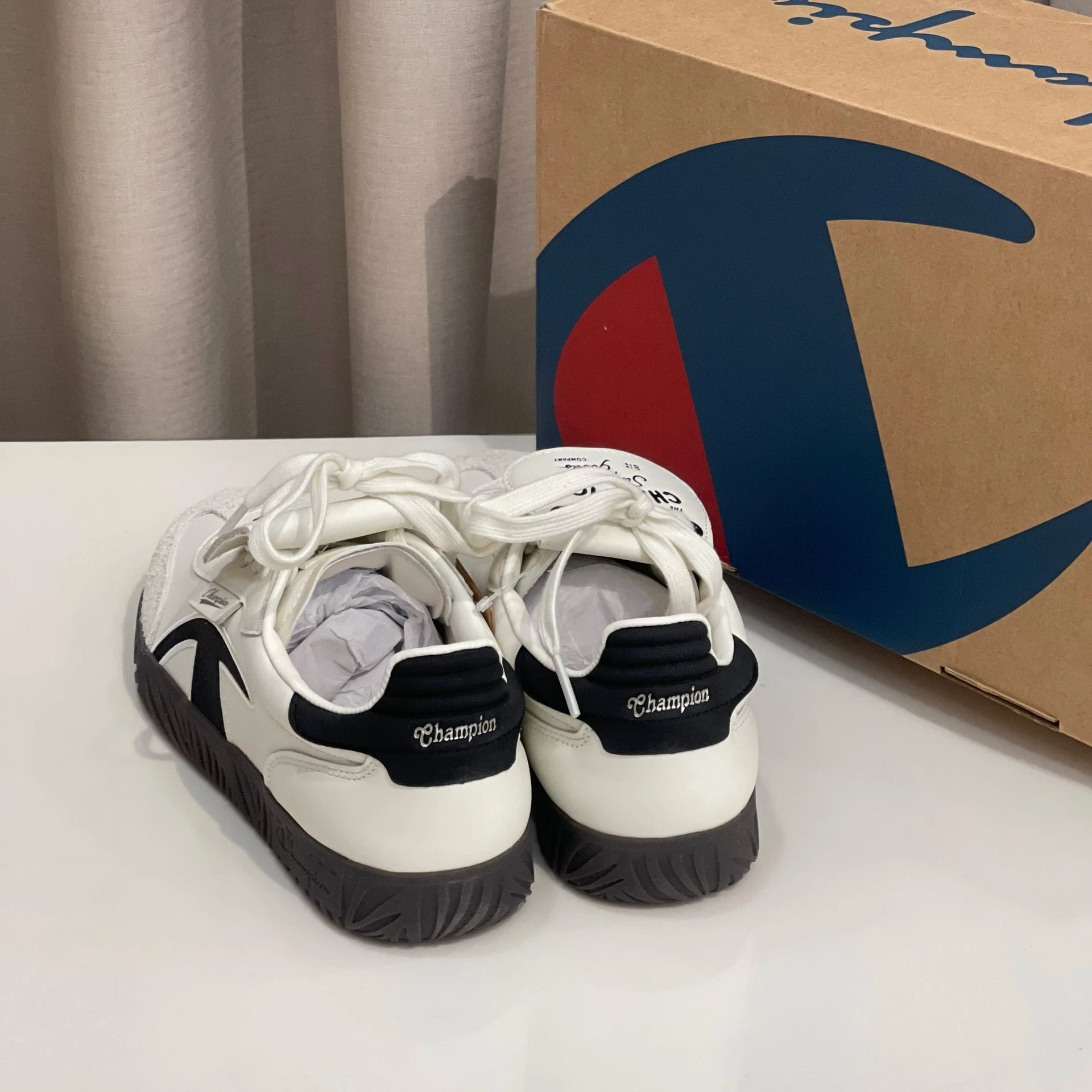 Giày Champion Essentials T-Trainer Cream Black U4CFCTW14U3